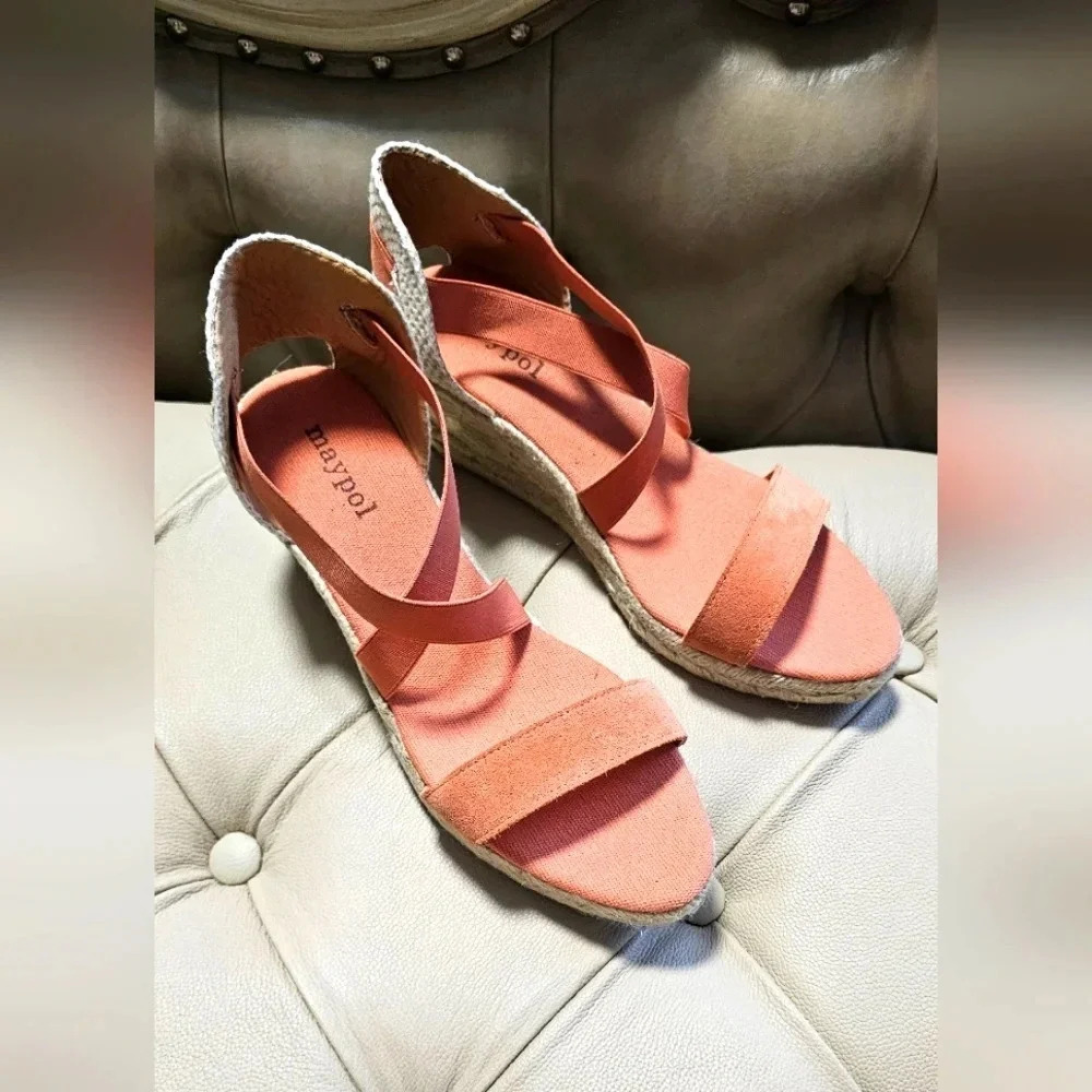 Maypol Spain  Genuine Leather Suede Upper Coral Terracotta Wedges Sandals size 9